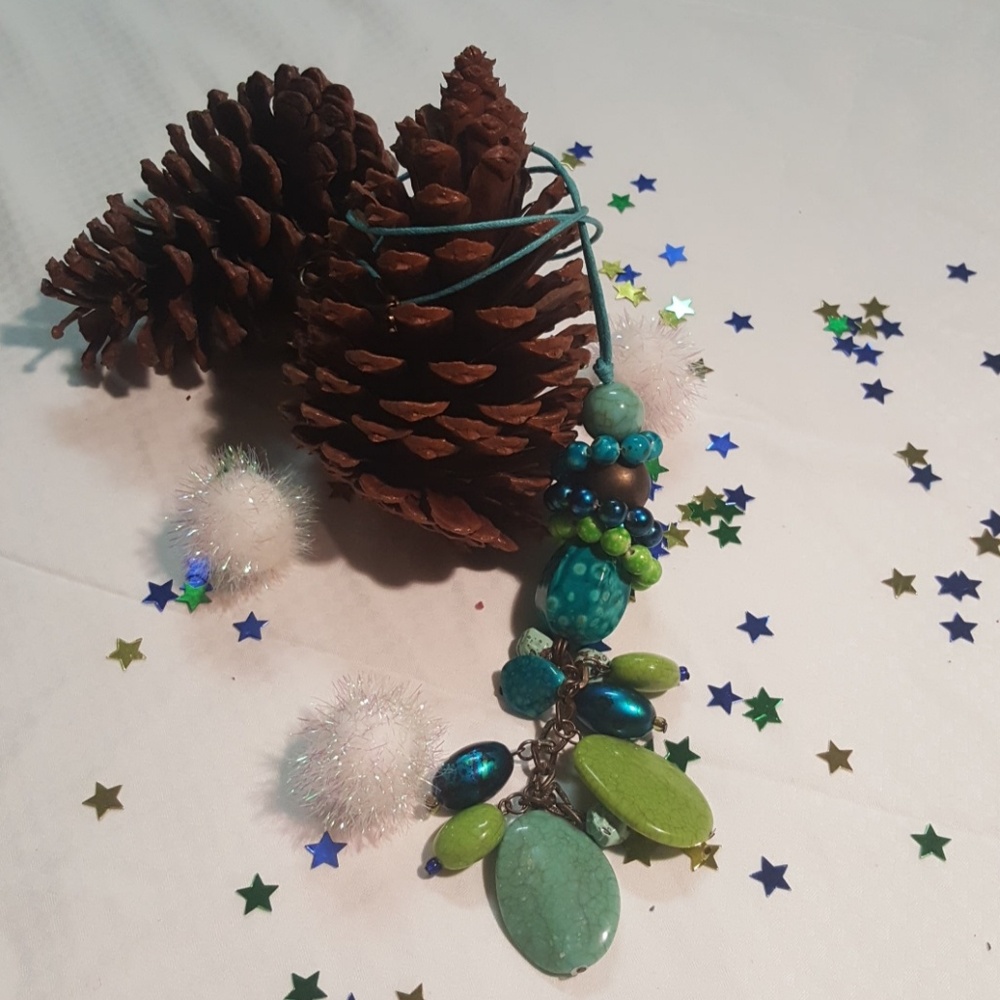 Jewelry - Picture 3 of 4